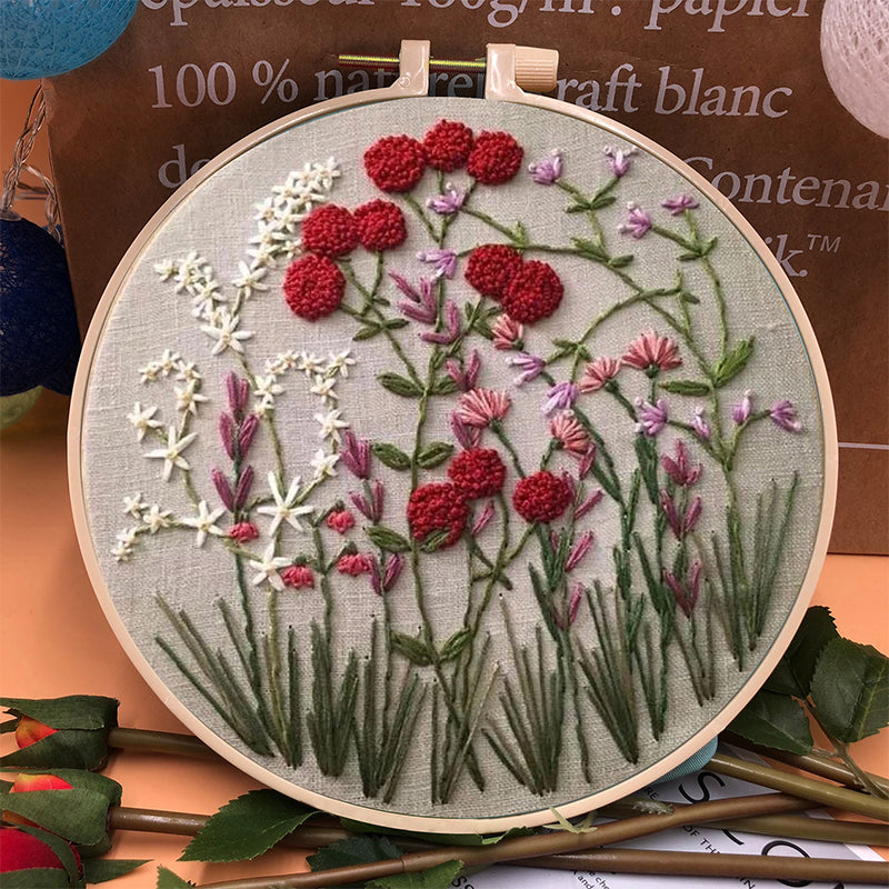 Beginner's Embroidery Hoop Flower Kit